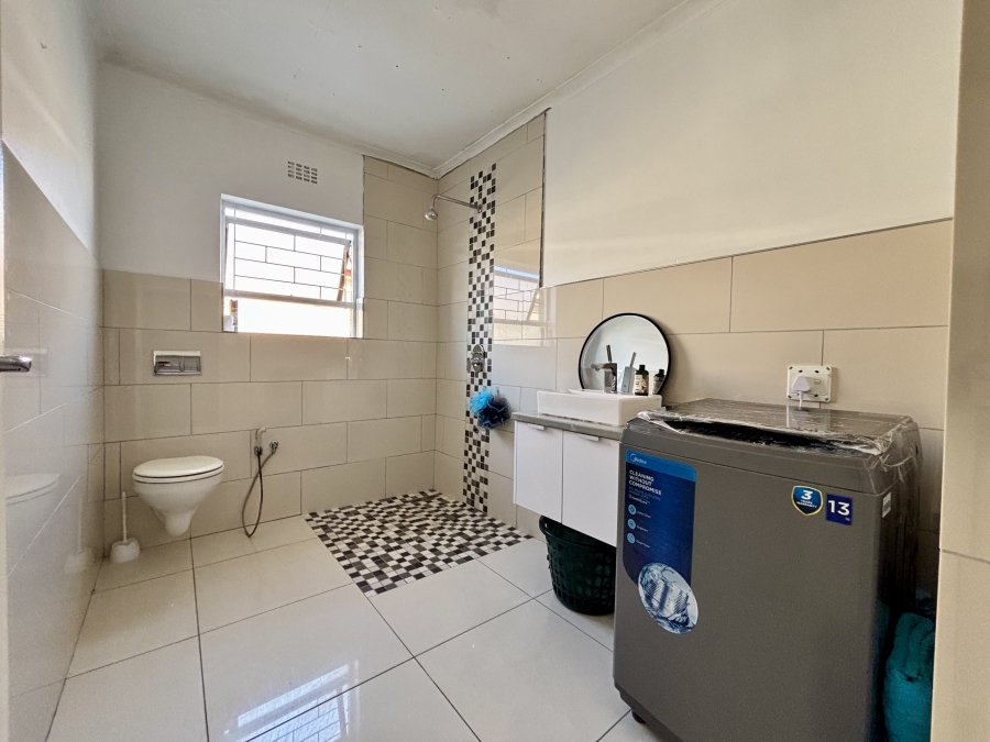 3 Bedroom Property for Sale in Rondevlei Park Western Cape
